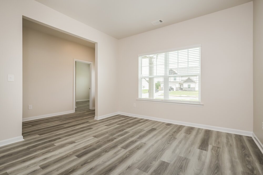 4-Bed Rental on 1420 Sodbuster Dr photo 5