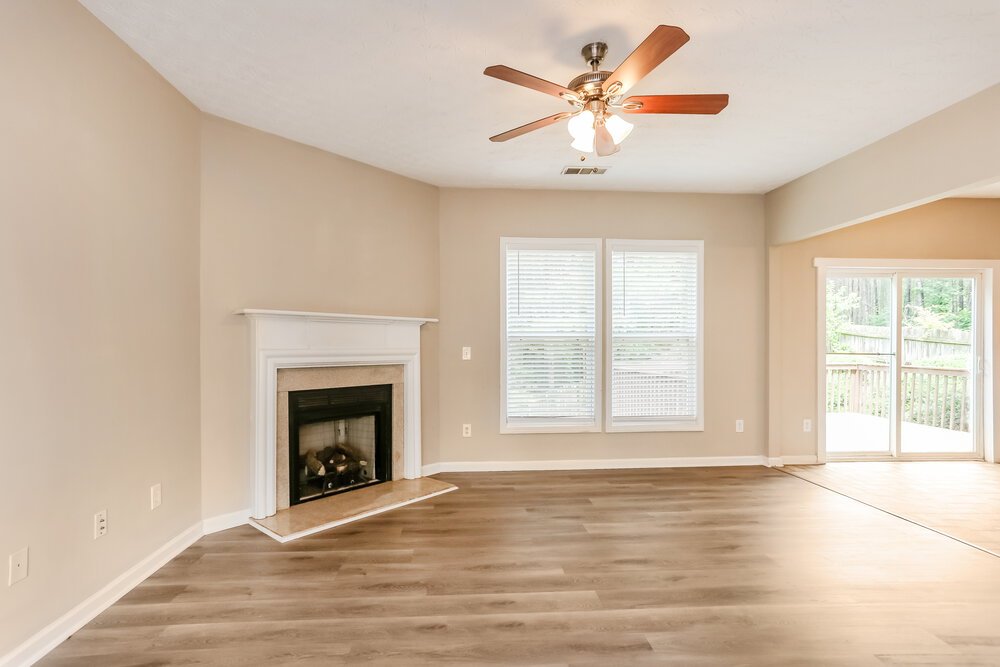 3-Bed Rental on 398 Glenleigh Dr photo 5