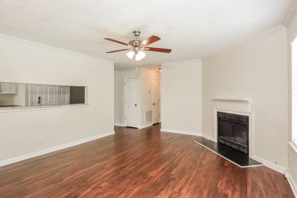 3-Bed Rental on 1480 Devon Mill photo 5