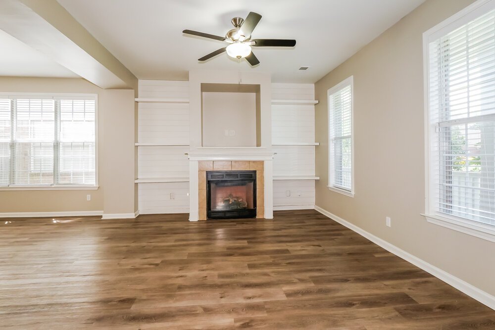 3-Bed Rental on 8565 Griffin Park photo 5