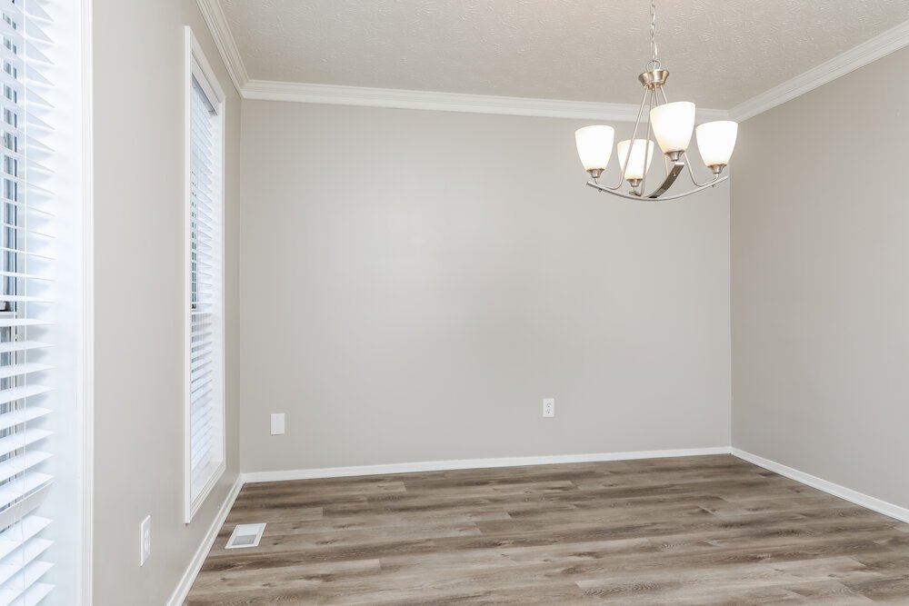 3-Bed Rental on 445 Ridgedale Way photo 6