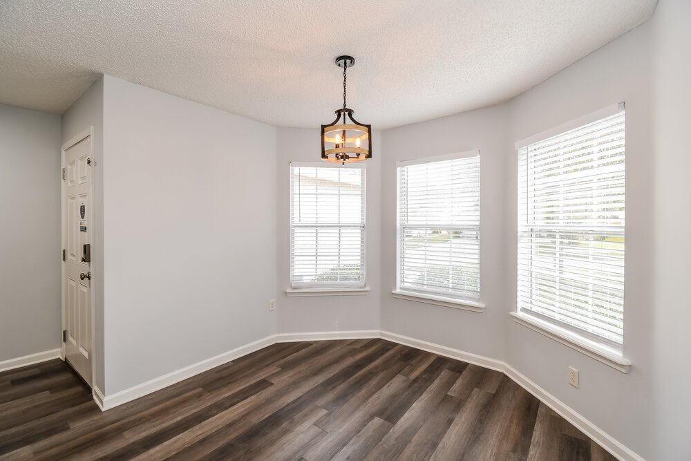 3-Bed Rental on 8030 Welbeck Ln photo 6