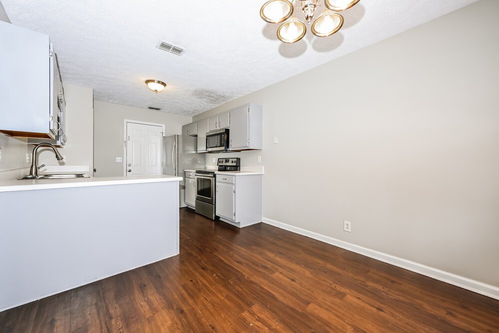 3-Bed Rental on 2911 Boyle Ct photo 6