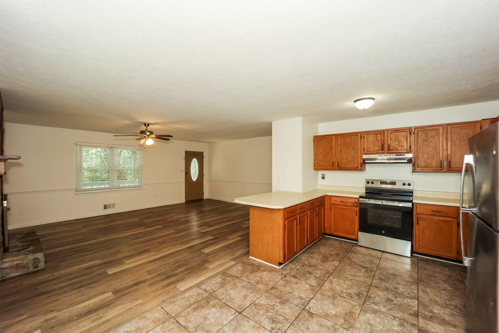 3-Bed Rental on 592 Water Way photo 6