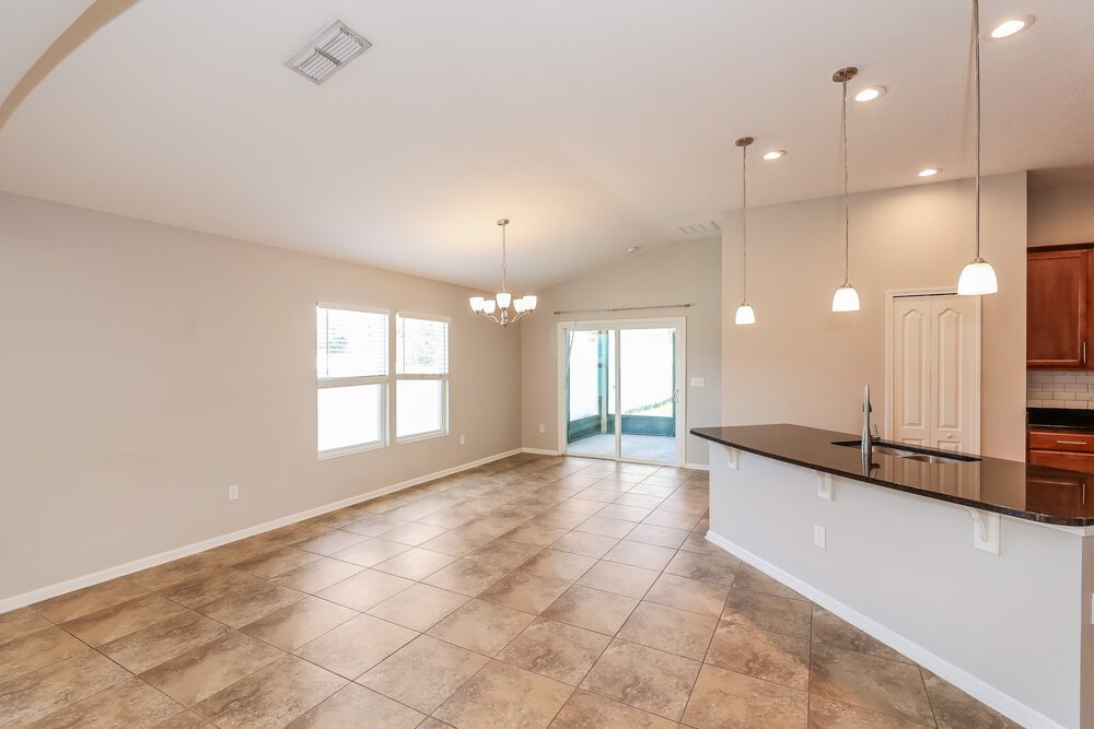 3-Bed Rental on 1908 High Prairie photo 6