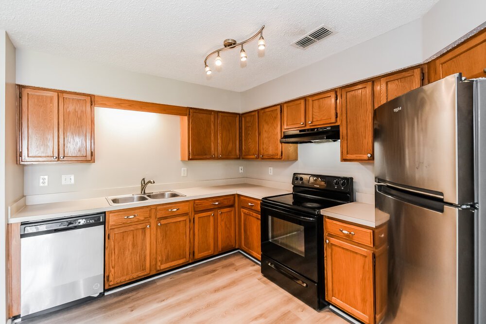 4-Bed Rental on 8173 Tessa Ter photo 6