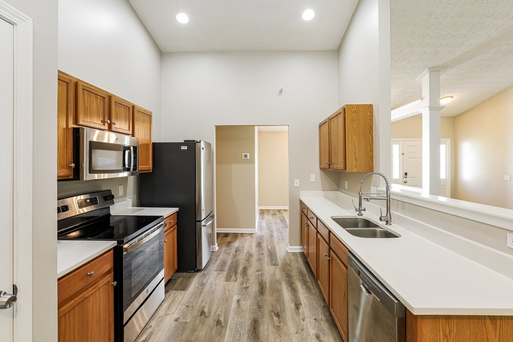 3-Bed Rental on 372 Red Maple photo 6
