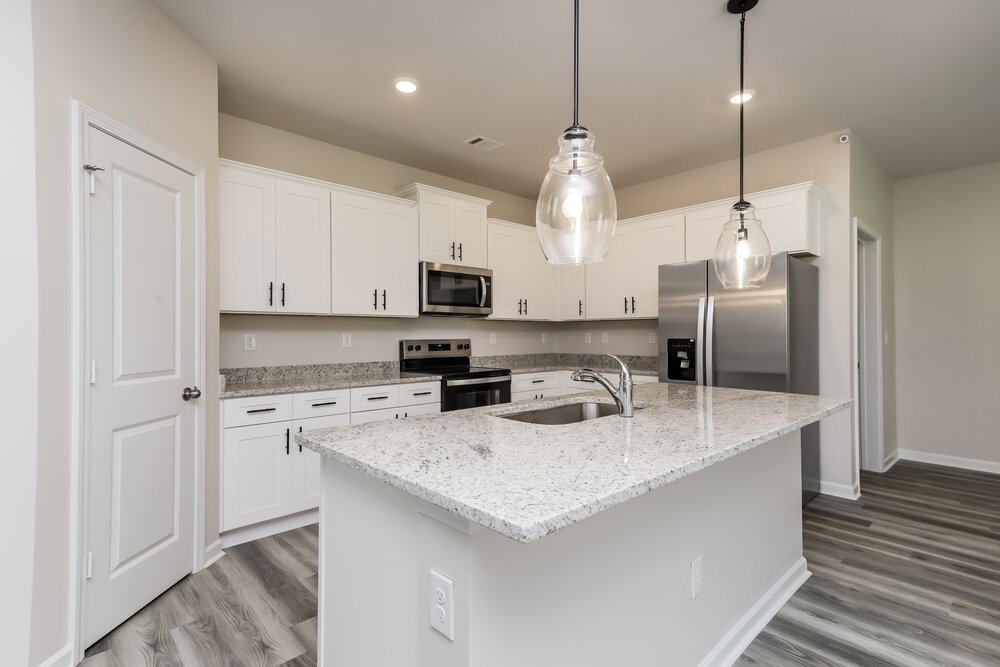 5-Bed Rental on 1444 Sodbuster Dr photo 6