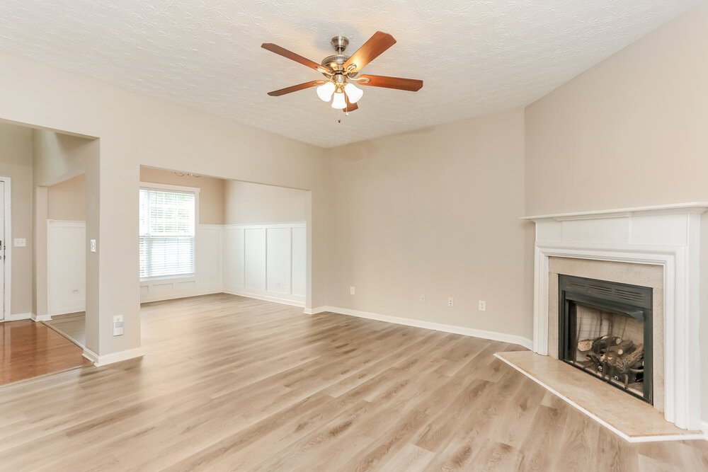 3-Bed Rental on 398 Glenleigh Dr photo 6