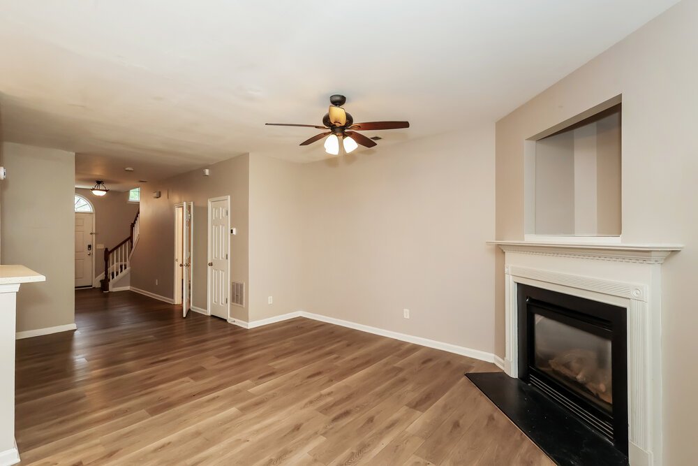 3-Bed Rental on 713 Celeste Ln photo 6