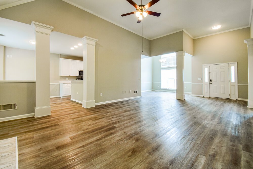 4-Bed Rental on 3419 Uncle Genes photo 6