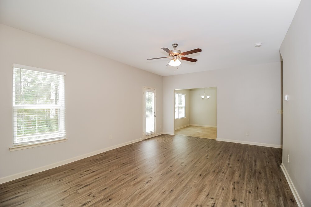 4-Bed Rental on 38 Crescent Ln photo 6
