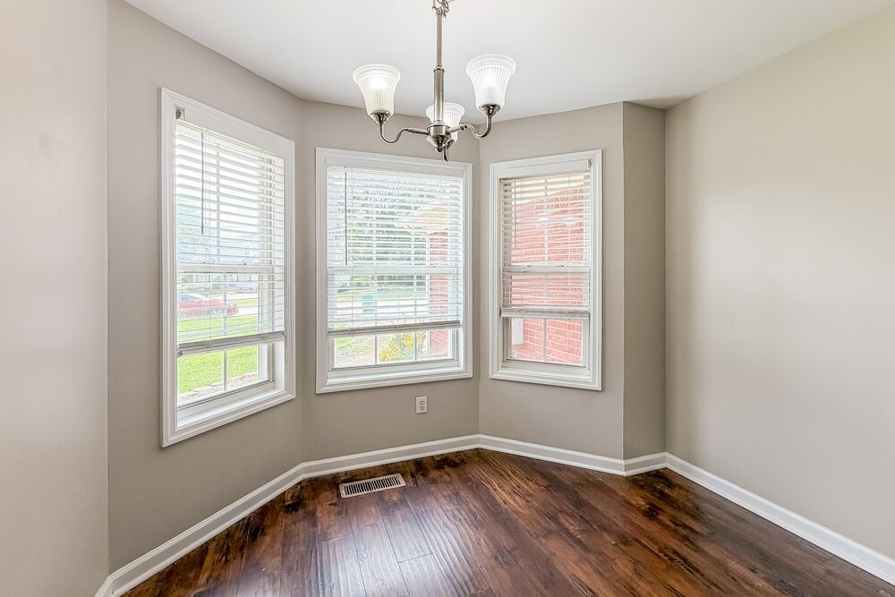 3-Bed Rental on 2900 Hearthside Dr photo 7
