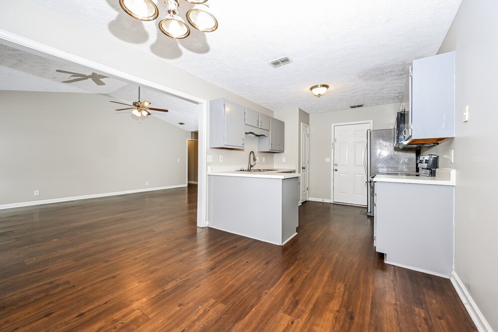 3-Bed Rental on 2911 Boyle Ct photo 7
