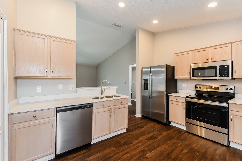 3-Bed Rental on 2953 Golden Pond photo 7