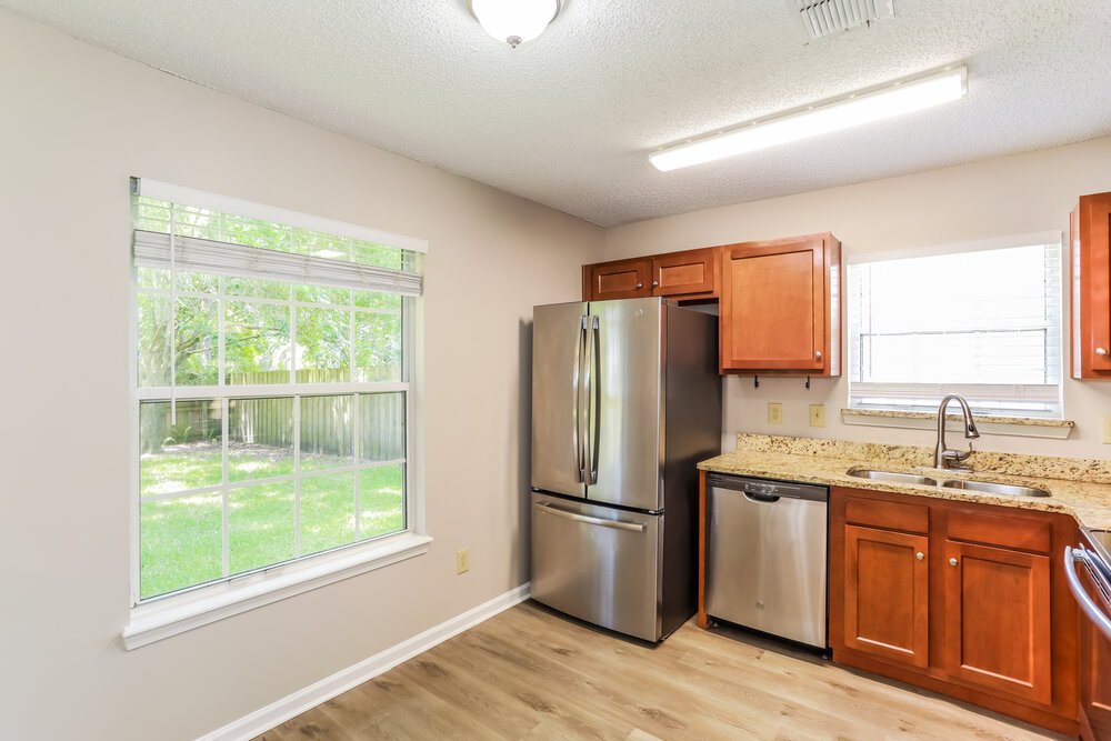 3-Bed Rental on 12772 Glade Springs photo 7