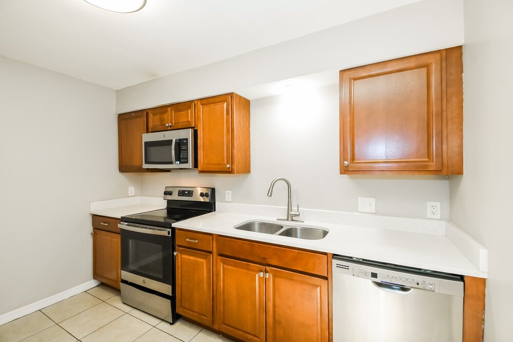 3-Bed Rental on 1834 Manitoba Ct photo 7