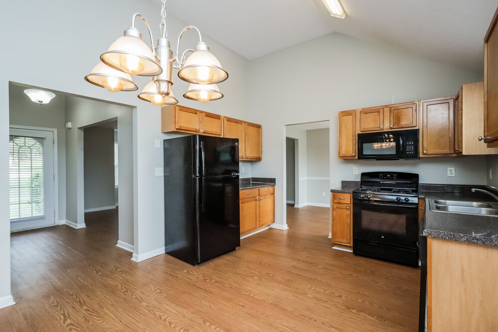 3-Bed Rental on 153 Bellington Dr photo 7