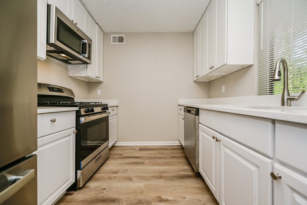 3-Bed Rental on 119 Adrian Dr photo 7