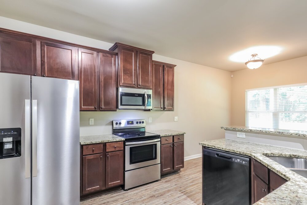 4-Bed Rental on 1871 Simmons Lane photo 7