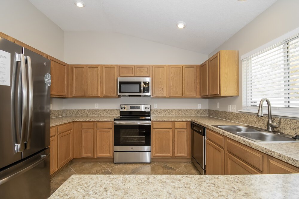 3-Bed Rental on 3978 Cedar Bluff photo 8