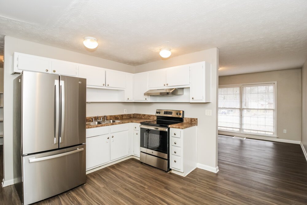 3-Bed Rental on 479 Clara Dr photo 8