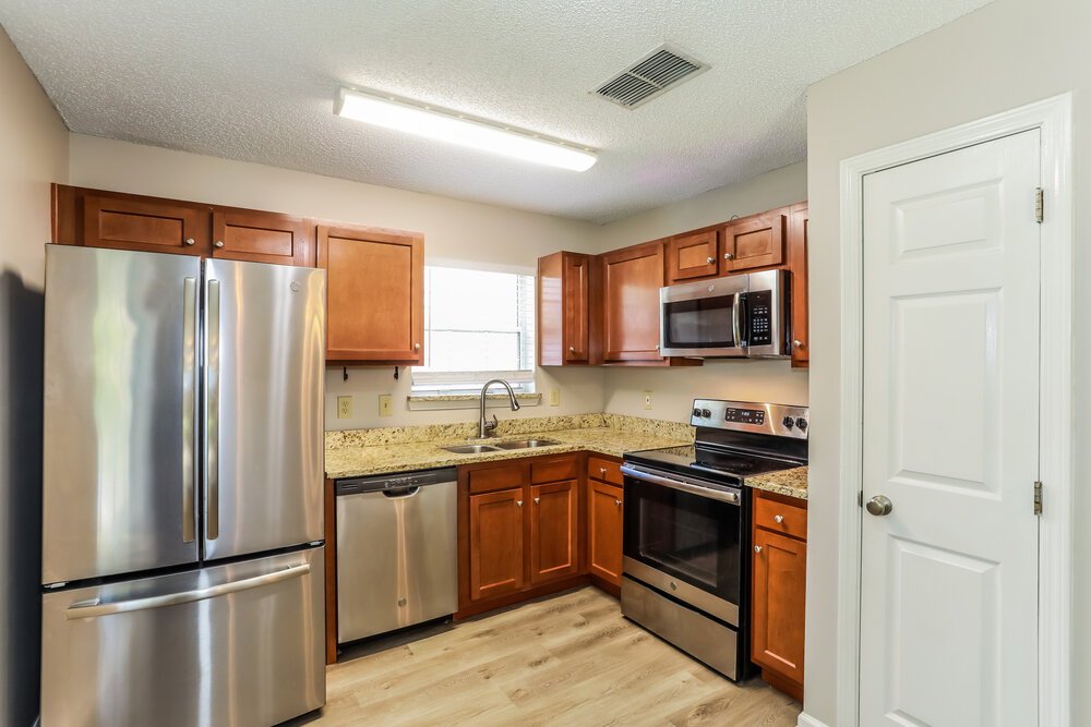 3-Bed Rental on 12772 Glade Springs photo 8