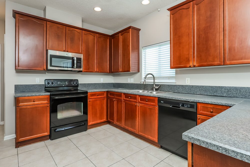 4-Bed Rental on 276 Porta Rosa photo 8