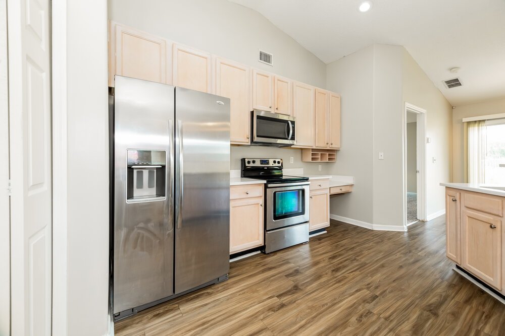 3-Bed Rental on 3021 Captiva Bluff photo 8