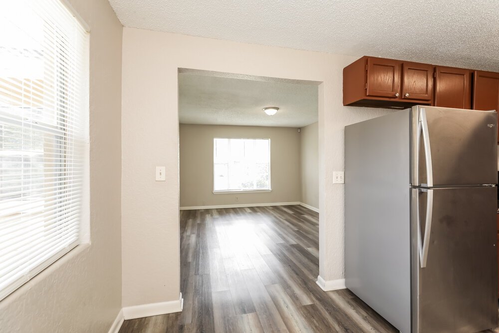 3-Bed Rental on 5528 Vernon Rd photo 8