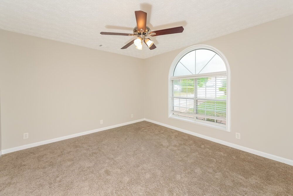 3-Bed Rental on 5406 Cindy Ln photo 8