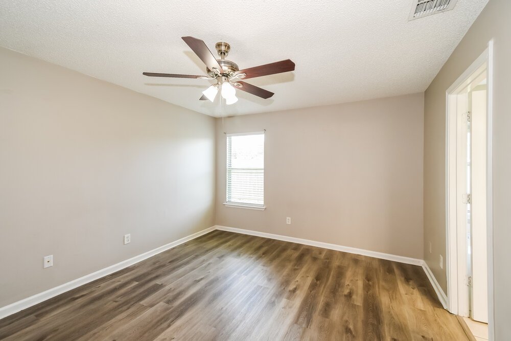 3-Bed Rental on 6875 Recreation Trl photo 8