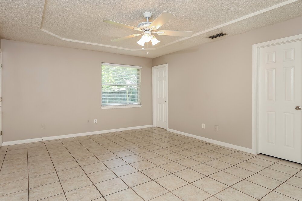 3-Bed Rental on 5337 Lacy Jane photo 8