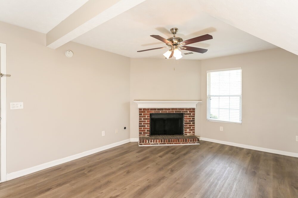 3-Bed Rental on 6149 Raleigh Oaks photo 9