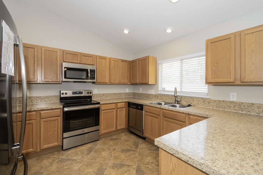 3-Bed Rental on 3978 Cedar Bluff photo 9