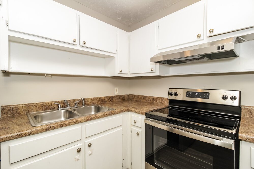 3-Bed Rental on 479 Clara Dr photo 9