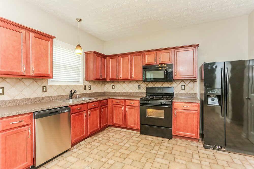 3-Bed Rental on 398 Glenleigh Dr photo 9