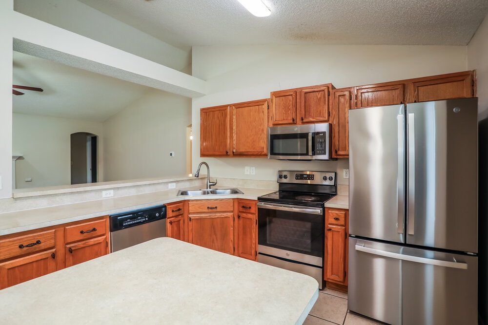 4-Bed Rental on 492 Heron Nest photo 9