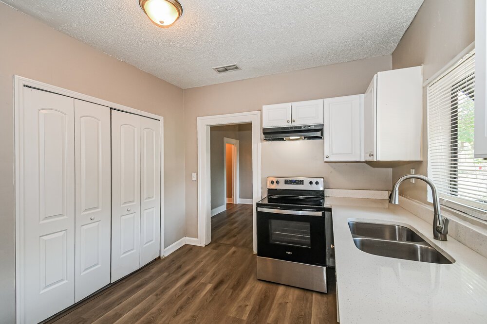 3-Bed Rental on 914 Allison St photo 9