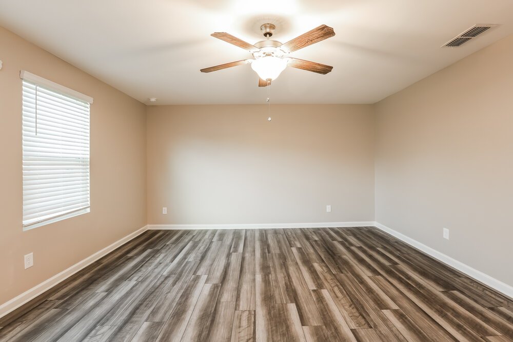 4-Bed Rental on 901 Feldman Chase photo 9