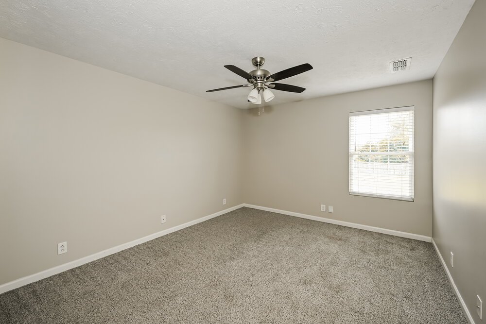 3-Bed Rental on 2726 Apostle Ln photo 9