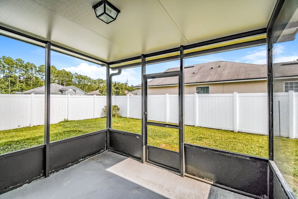 3-Bed Rental on 95517 Sonoma Dr photo 9