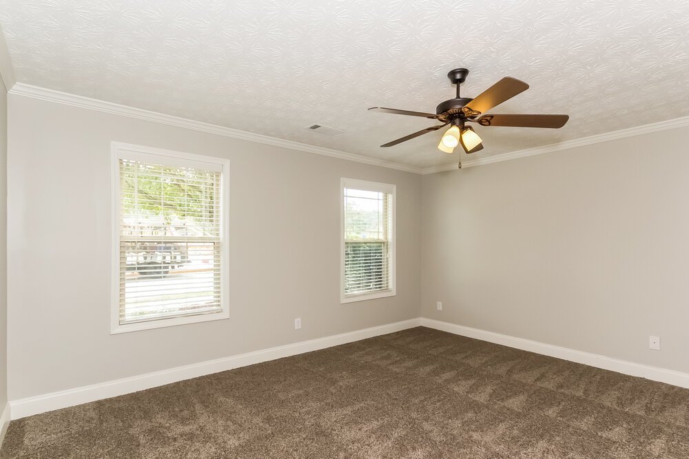 4-Bed Rental on 117 Daisy Cir photo 9