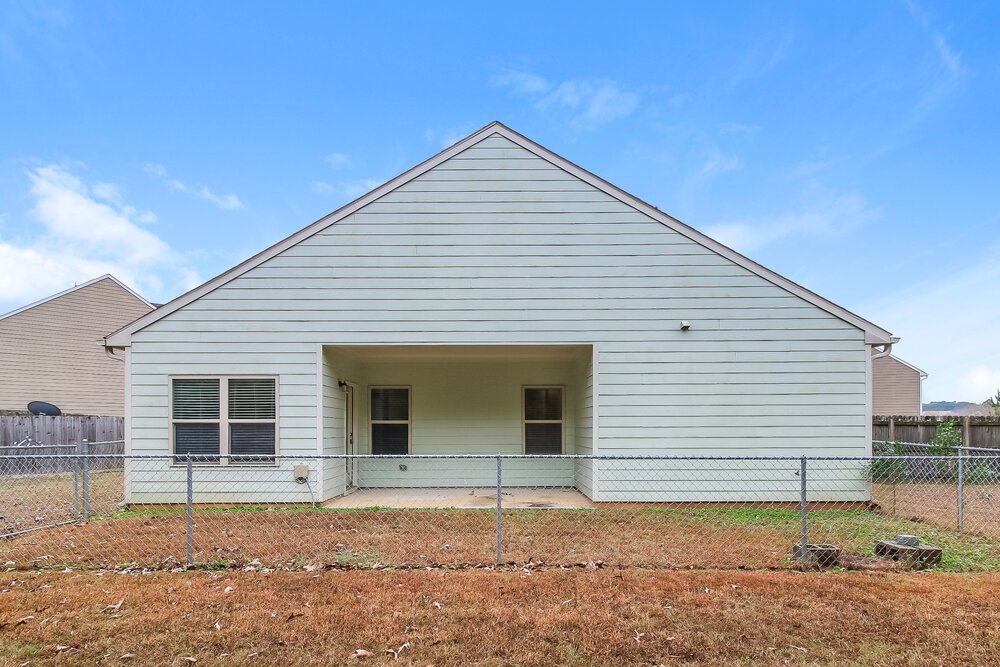 3-Bed Rental on 3482 Sandstone Trl photo 9