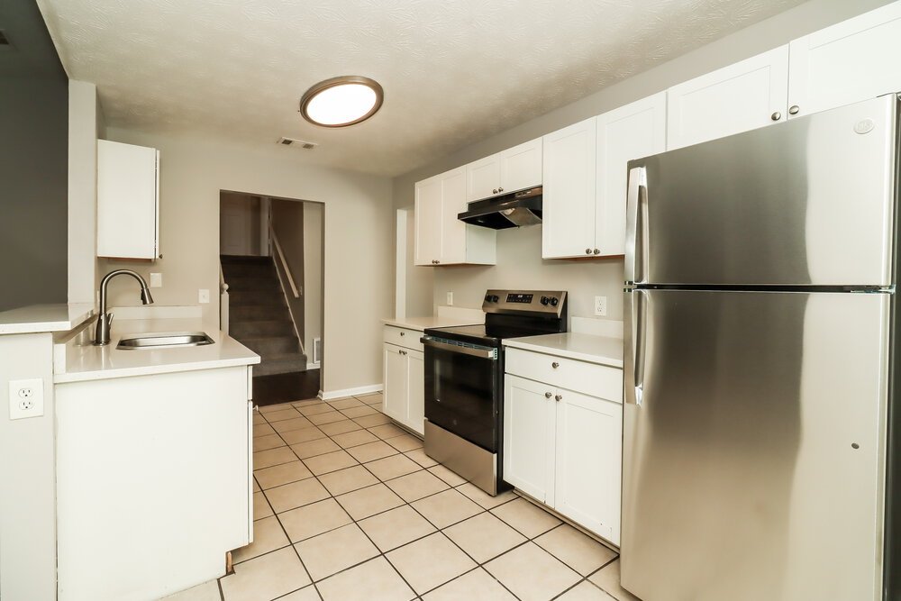 4-Bed Rental on 1799 Killarney Dr photo 10