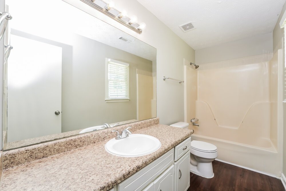 3-Bed Rental on 465 Rosehill Drive photo 10