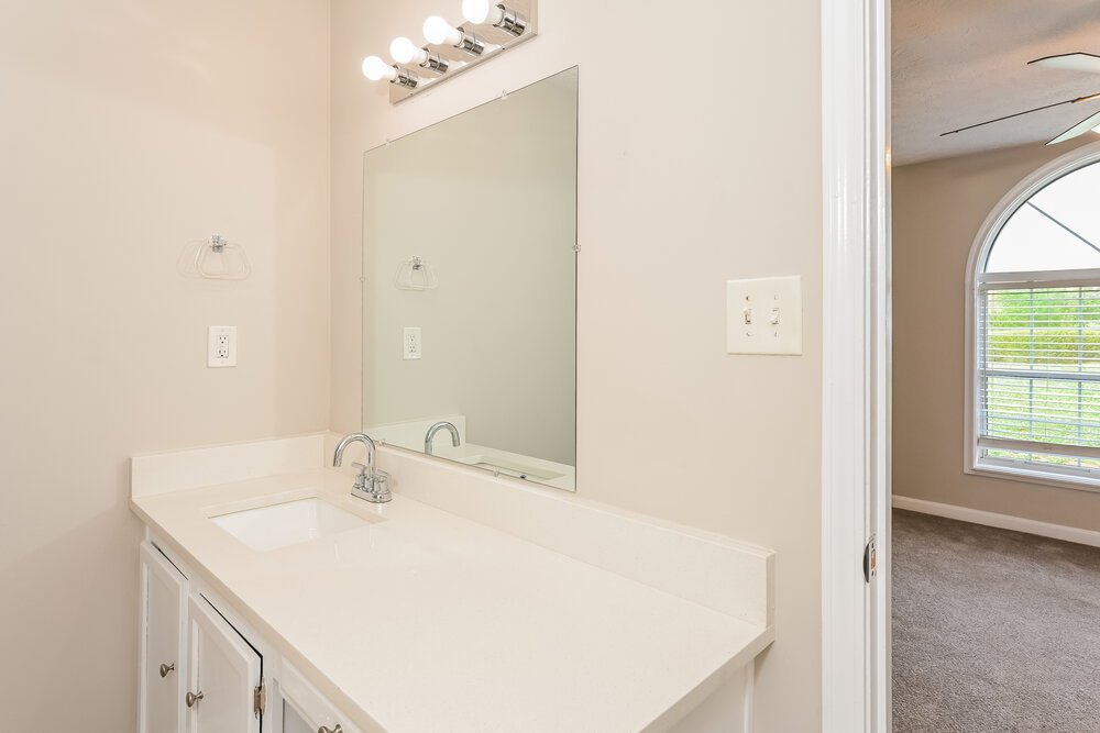 3-Bed Rental on 5406 Cindy Ln photo 10