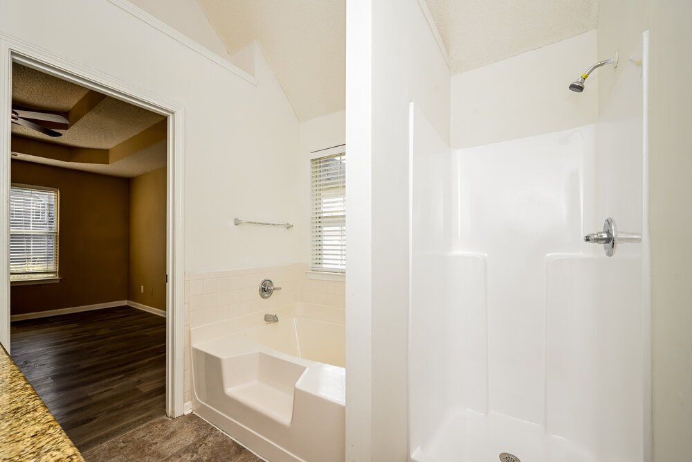 3-Bed Rental on 7256 Teakwood Pl photo 10