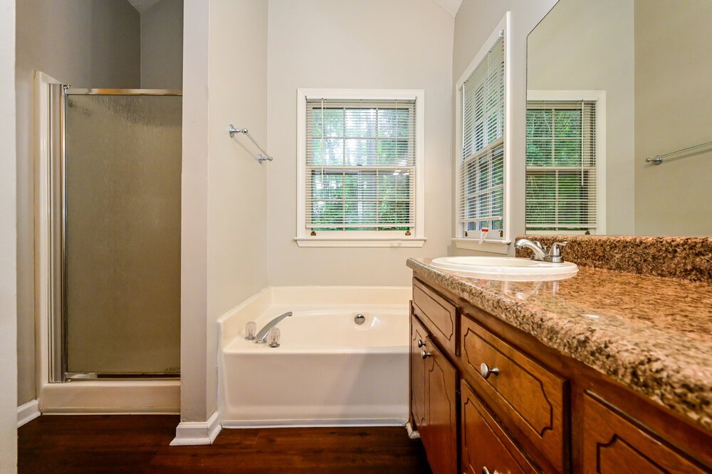 3-Bed Rental on 1204 Garden Path photo 10