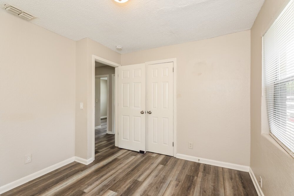 3-Bed Rental on 5528 Vernon Rd photo 10